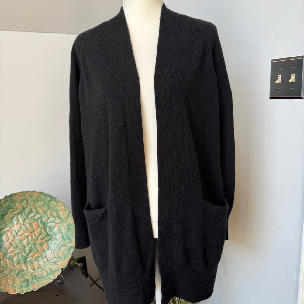 Vince Cashmere Raglan Sleeve Sweater Black Size Small Oversized Capsule Cozy